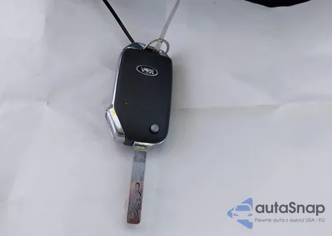 2020 Kia Forte Fe/Lxs z USA, uszkodzony, nr VIN 3KPF24ADXLE196375